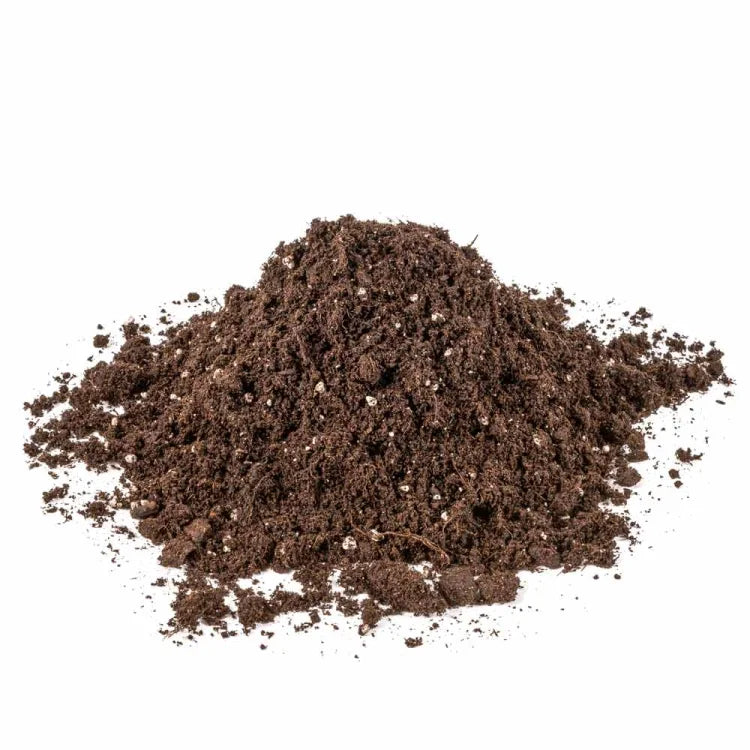 Soil with bat fertilizer Bat Guano BATMIX 25L